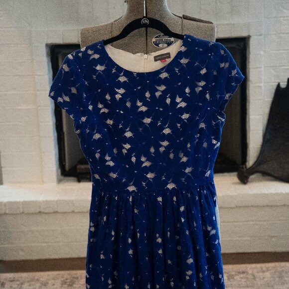 Vince Camuto Dress - Picture 1 of 3